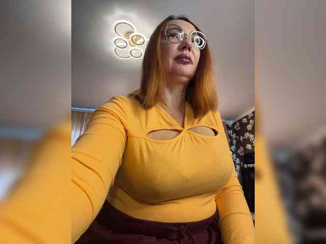 Pink-Lips Live Webcam on BongaCams