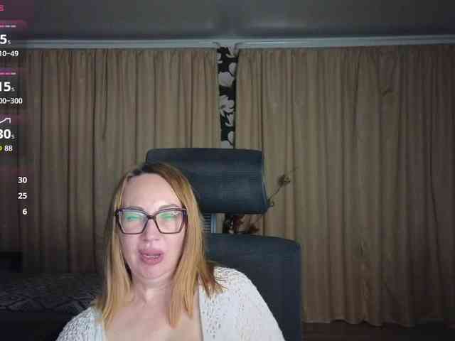 Pink-Lips webcam