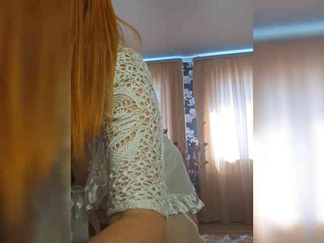 Pink-Lips webcam