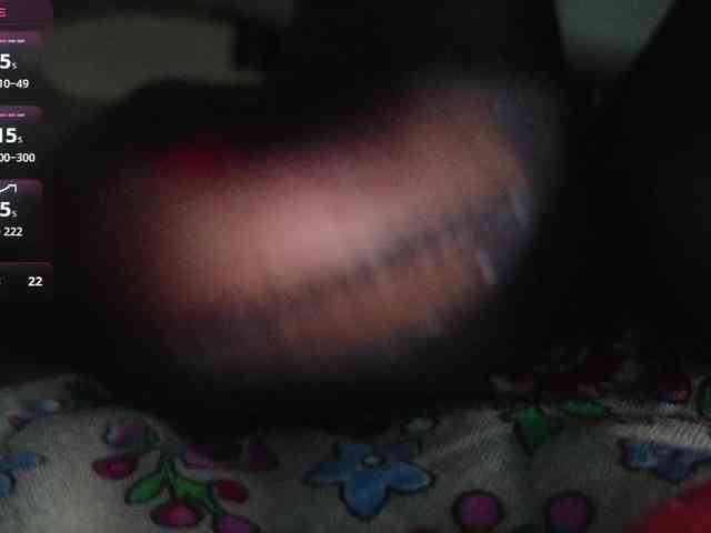 Pink-Lips webcam
