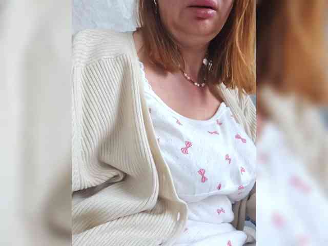 Pink-Lips webcam