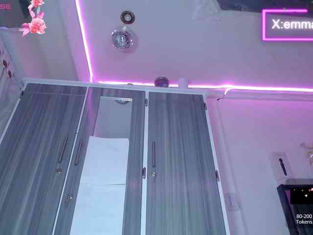 emma-hoot1 webcam
