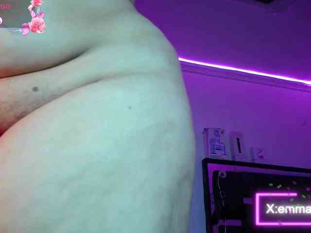 emma-hoot1 webcam
