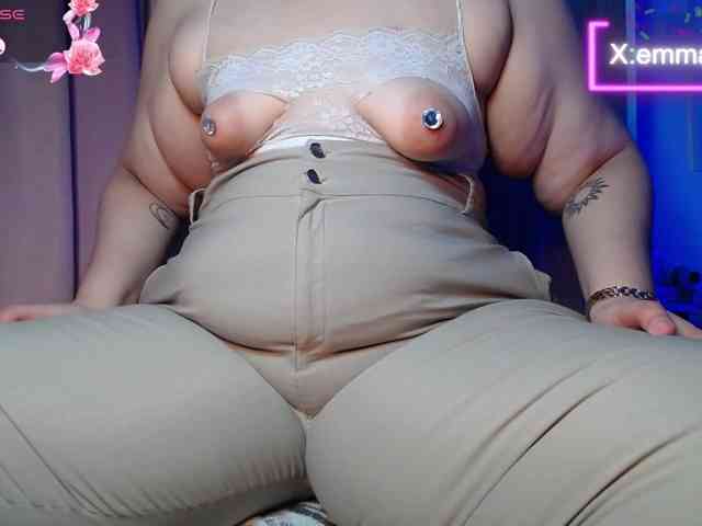 emma-hoot1 webcam