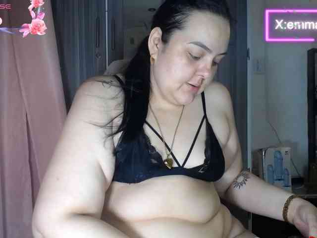 emma-hoot1 webcam