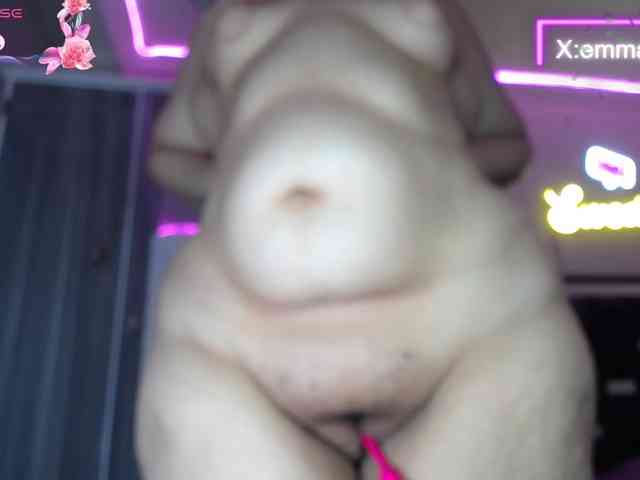 emma-hoot1 webcam