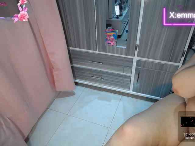 emma-hoot1 webcam