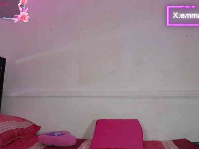 emma-hoot1 webcam
