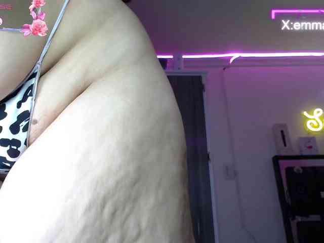 emma-hoot1 webcam