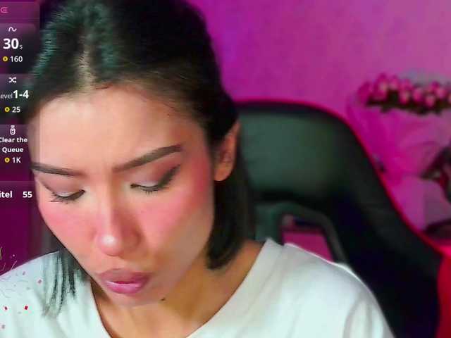 JulieTurner live cam on BongaCams