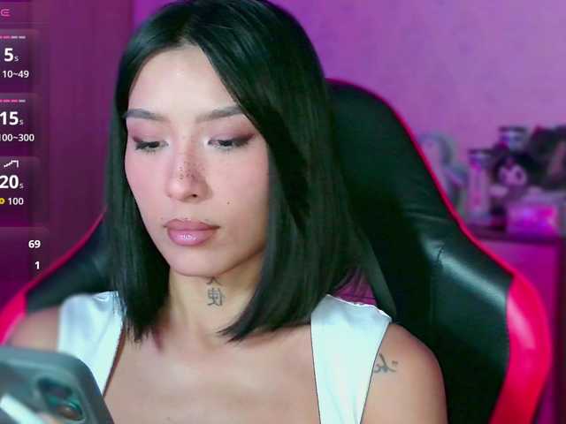 JulieTurner live webcam show