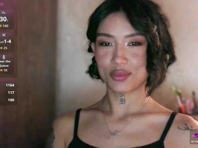 JulieTurner's BongaCams show and profile