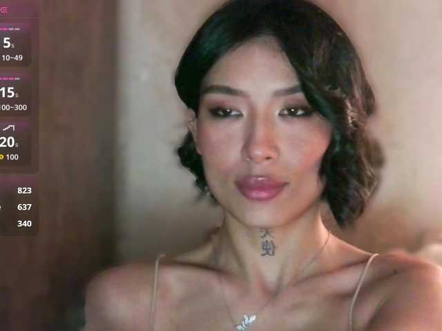 JulieTurner's BongaCams show and profile