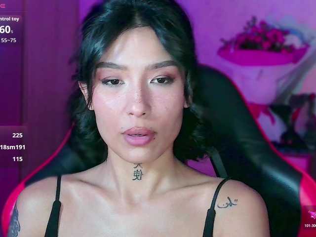 Girl-next-door live webcam show