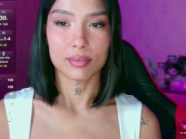 Girl-next-door live webcam show
