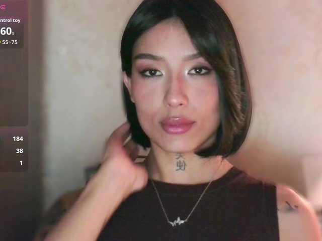 le modèle Girl-next-door est en webcam porno dans un show sur le site bongacams, il possède les tags suivants: Asian,Brunette,Shaved