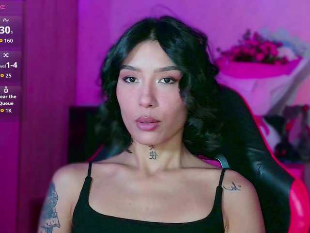 Girl-next-door live webcam show