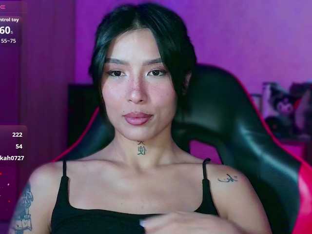 Girl-next-door live webcam show