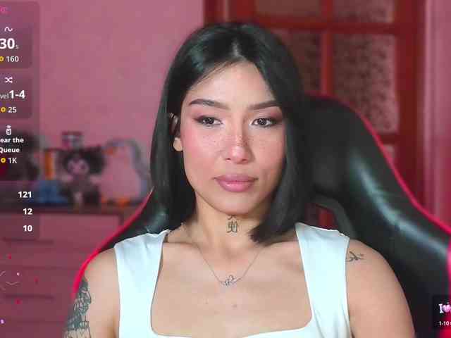 Girl-next-door webcam