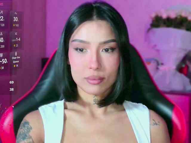 Girl-next-door webcam