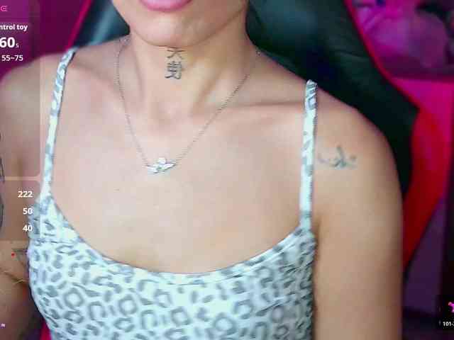 Girl-next-door webcam