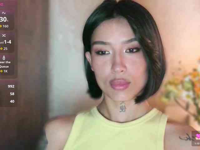 Girl-next-door webcam