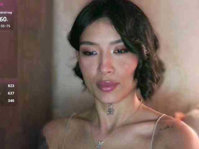 Girl-next-door webcam