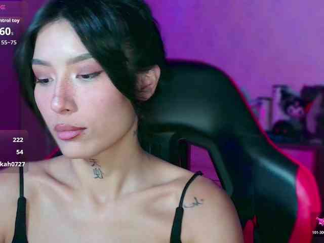 Girl-next-door webcam