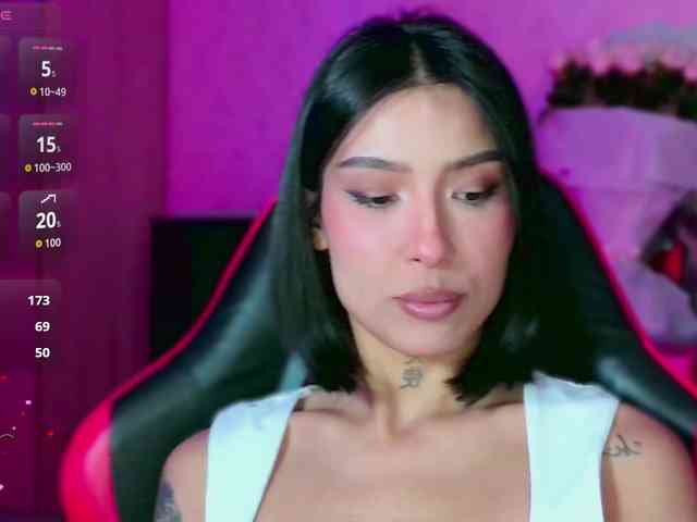 Girl-next-door webcam