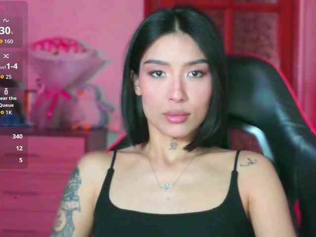 Girl-next-door webcam