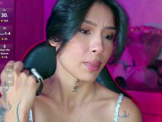 Girl-next-door webcam