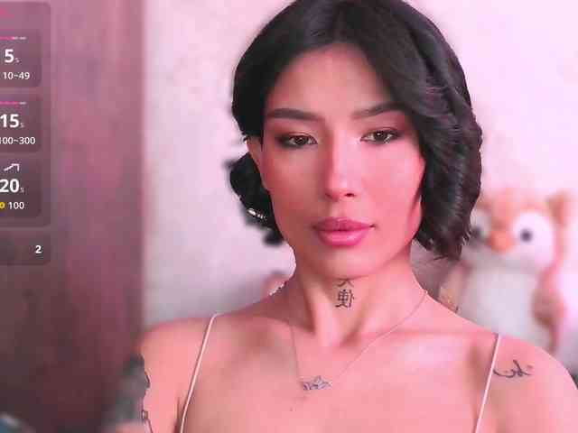 Girl-next-door webcam