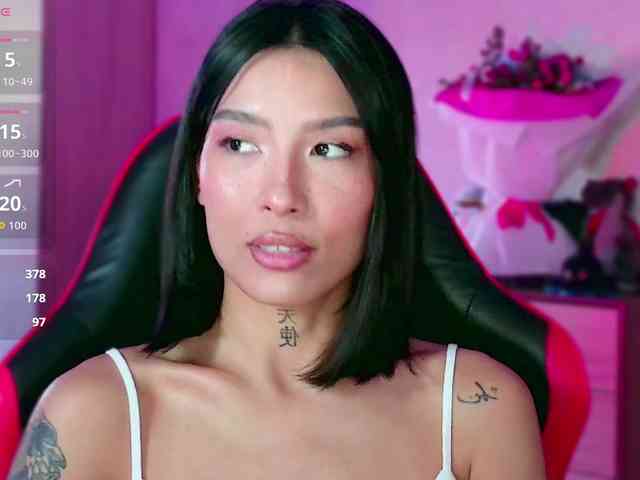 Girl-next-door webcam