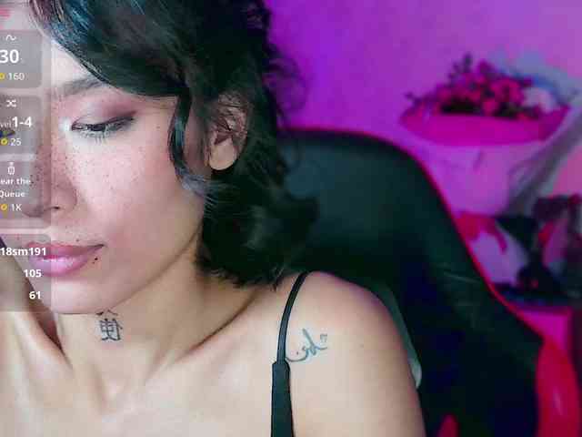Girl-next-door webcam