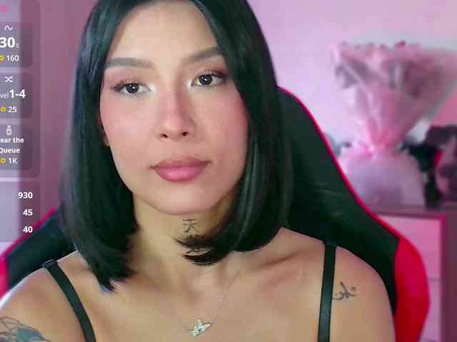 Girl-next-door webcam