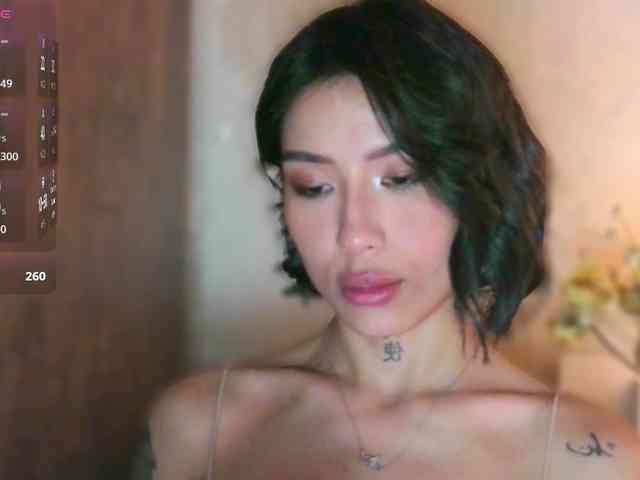 Girl-next-door webcam