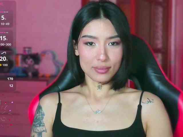 Girl-next-door webcam