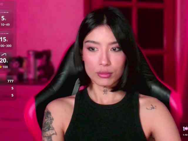 Girl-next-door webcam