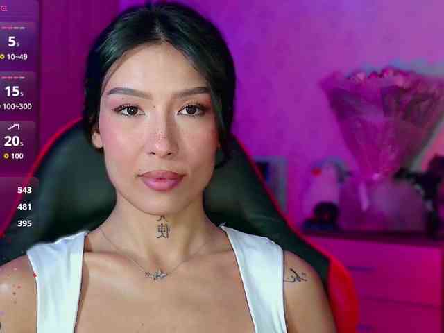 Girl-next-door webcam