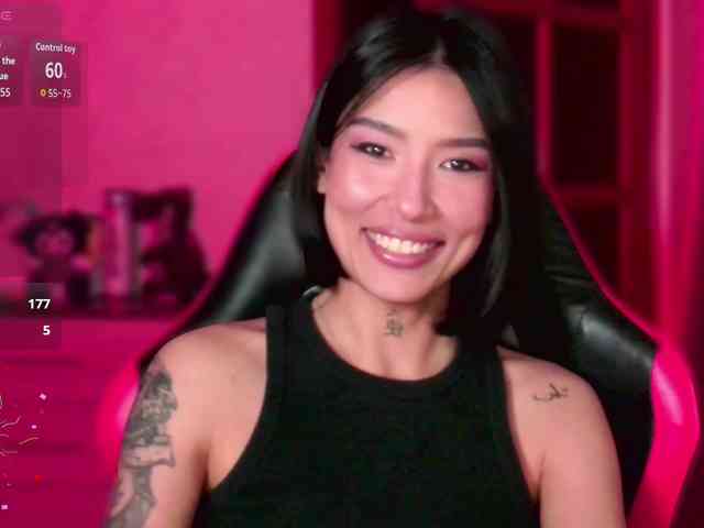 Girl-next-door webcam