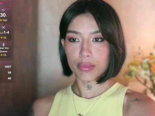 Girl-next-door webcam