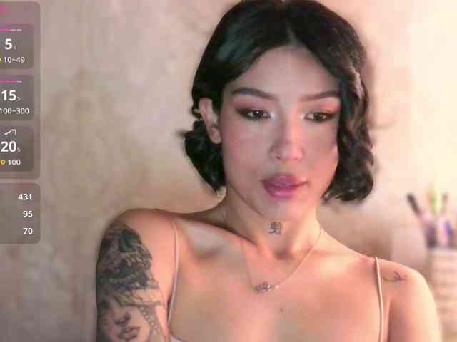 Girl-next-door webcam