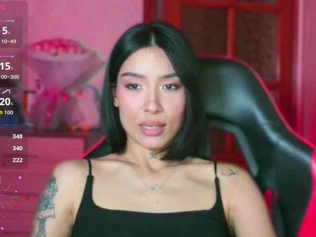 Girl-next-door webcam