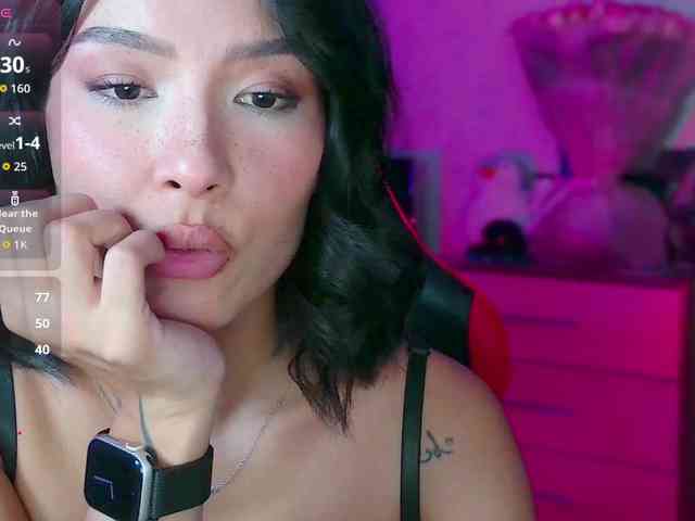 Girl-next-door webcam