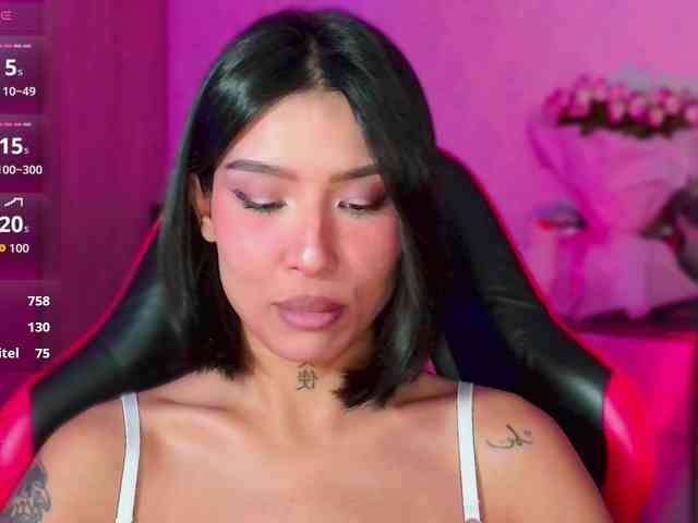 Girl-next-door webcam