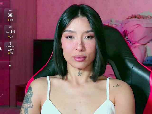 Girl-next-door webcam