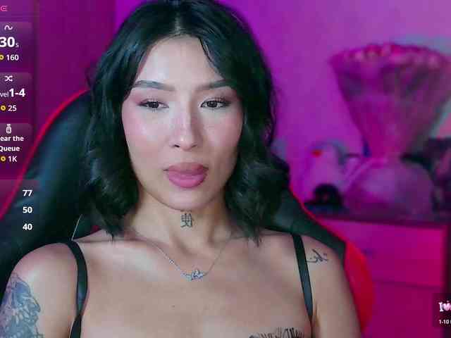 Girl-next-door webcam