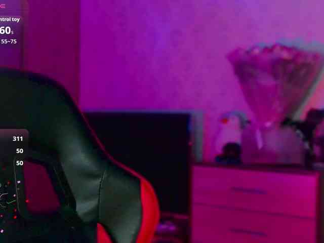 Girl-next-door webcam