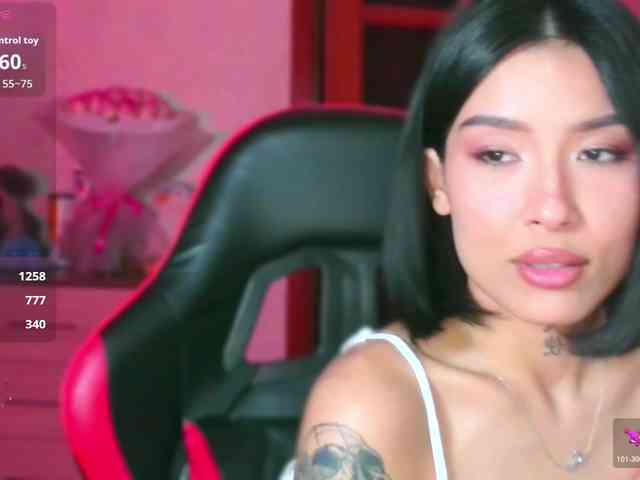 Girl-next-door webcam