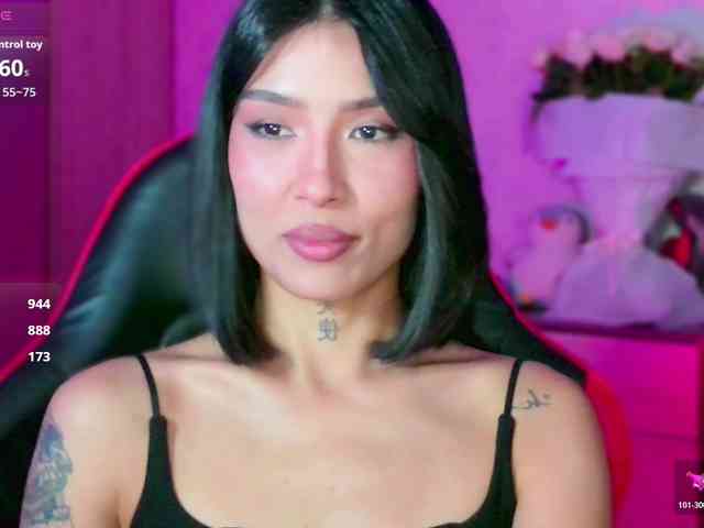 Girl-next-door webcam
